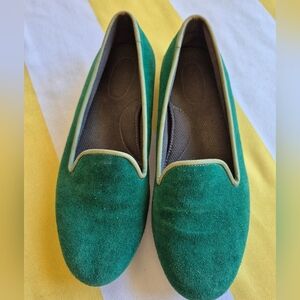 Pluggz Vesta Emerald  Suede Loafers size 7.5